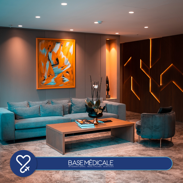 BASE MÉDICALE - image de couverture