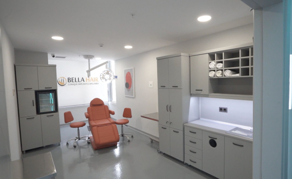 BELLA HAIR - image de couverture